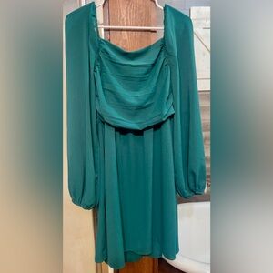 Elegant Green Women's Dress